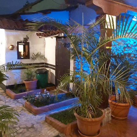 Hotel San Judas Tadeo Garden Antigua Екстериор снимка