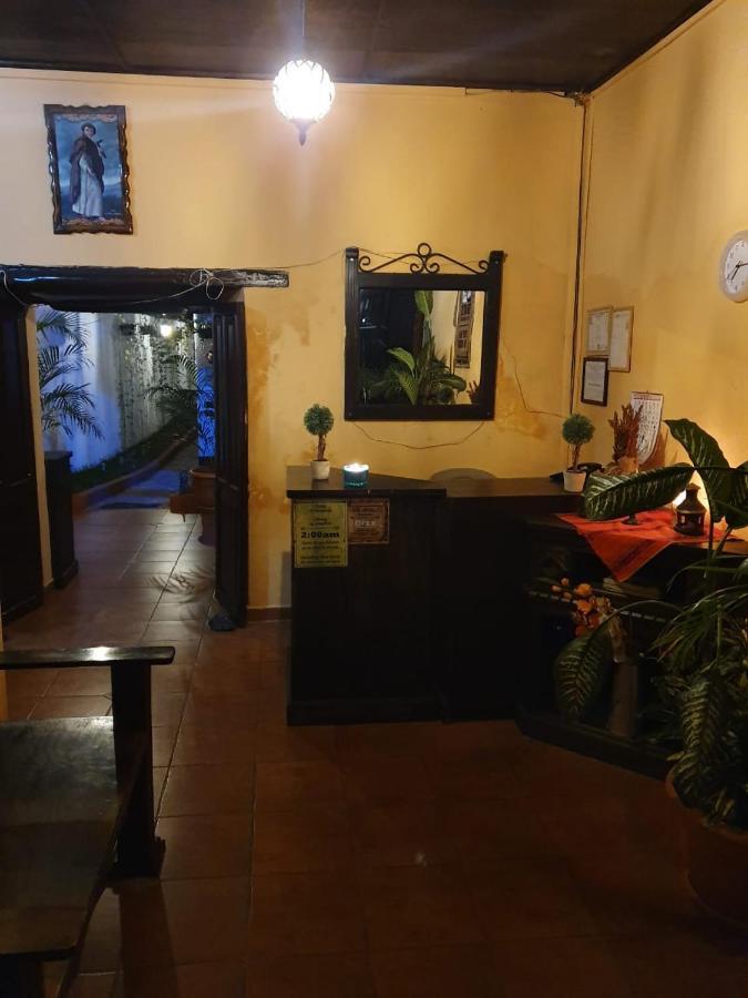 Hotel San Judas Tadeo Garden Antigua Екстериор снимка