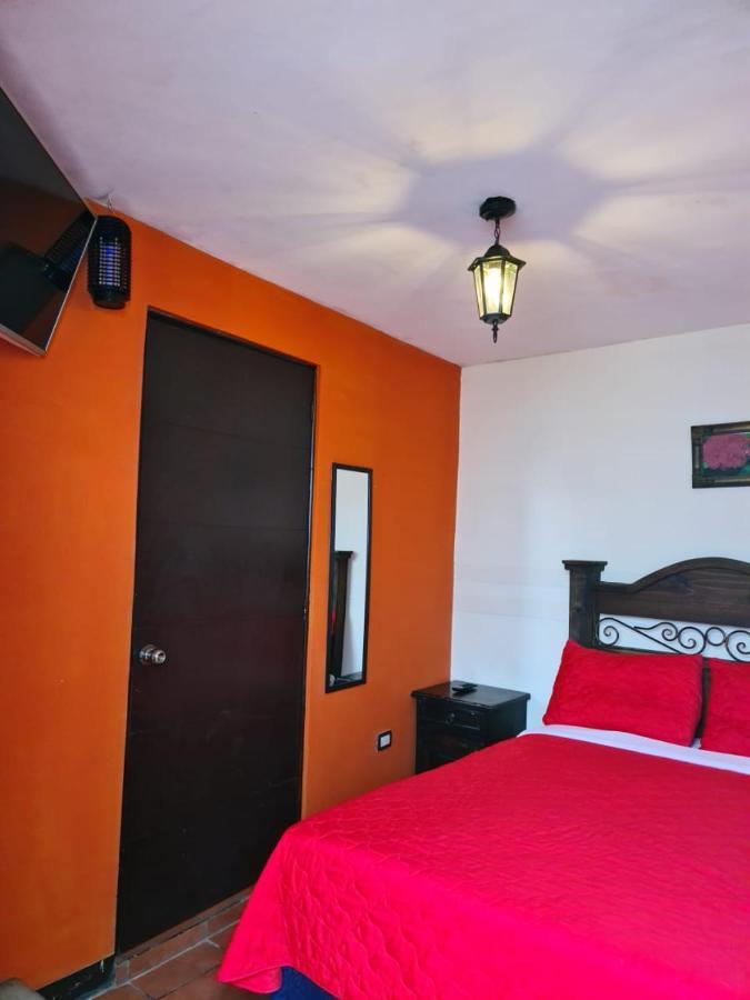 Hotel San Judas Tadeo Garden Antigua Екстериор снимка