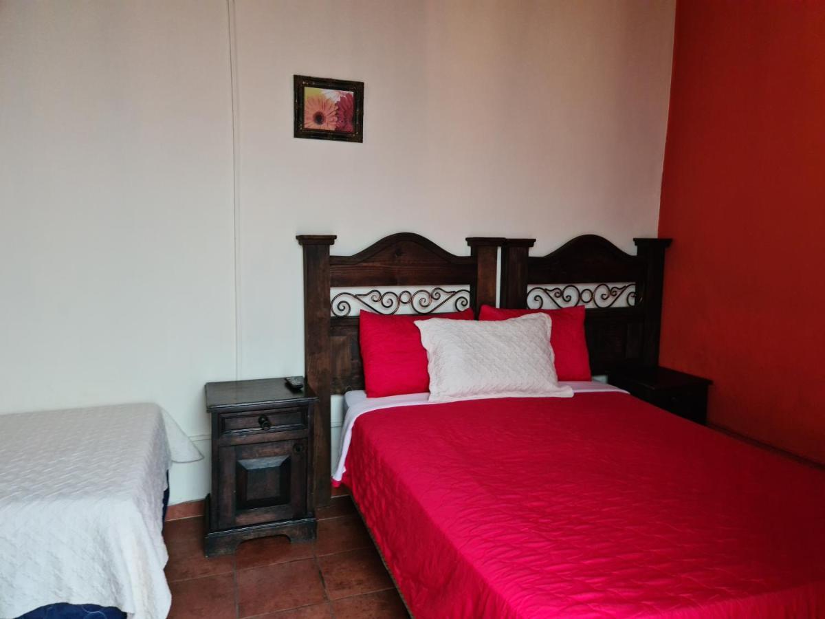 Hotel San Judas Tadeo Garden Antigua Екстериор снимка