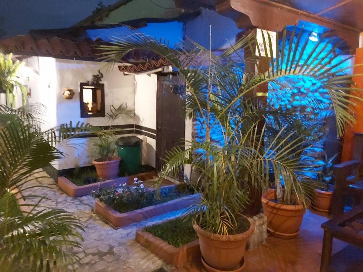 Hotel San Judas Tadeo Garden Antigua Екстериор снимка