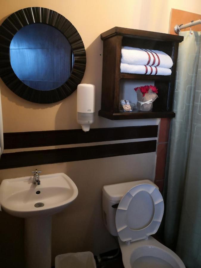 Hotel San Judas Tadeo Garden Antigua Екстериор снимка