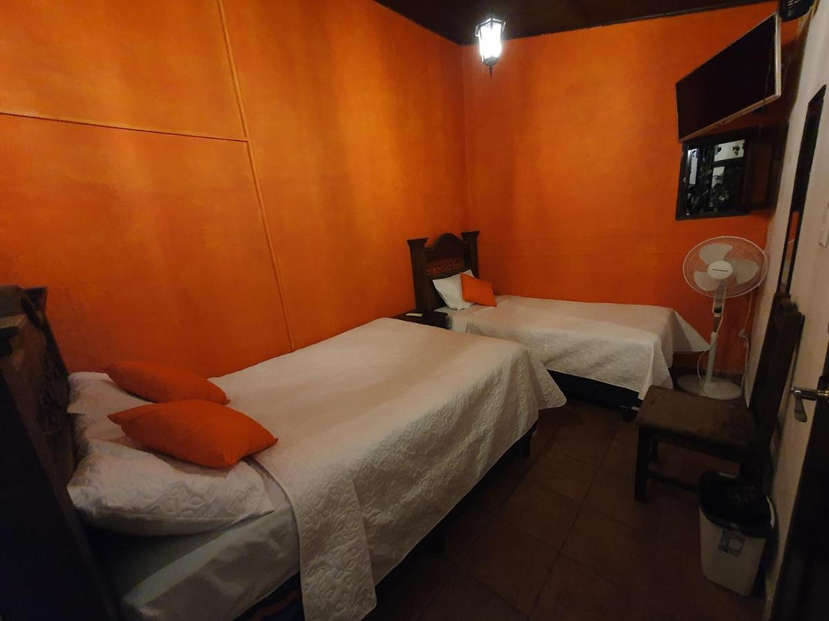 Hotel San Judas Tadeo Garden Antigua Екстериор снимка